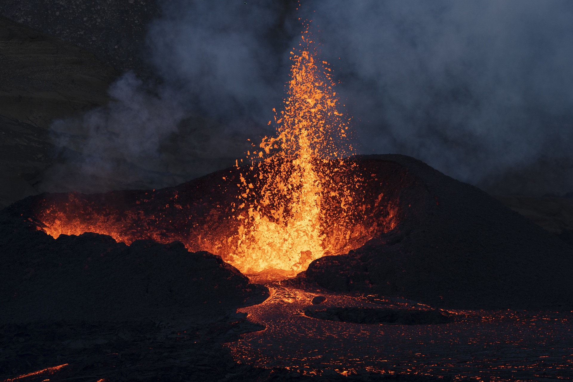 コロンビアでは、近い将来、強い火山噴火が発生する可能性があると予測されています ...